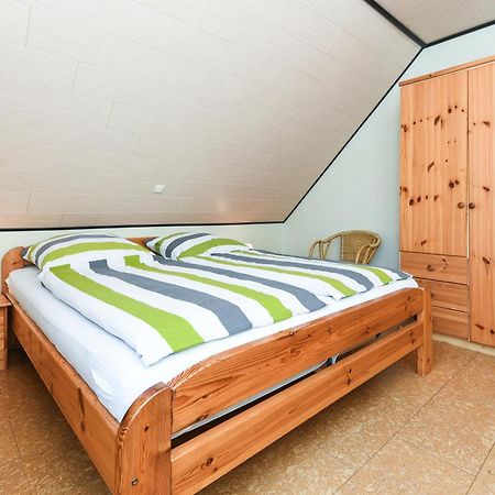 Ferienwohnungen Im Haus Flinthoern Нойхарлингерзийл Екстериор снимка